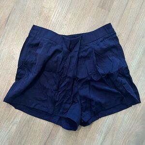 Lululemon Navy Pleated High Rise Short